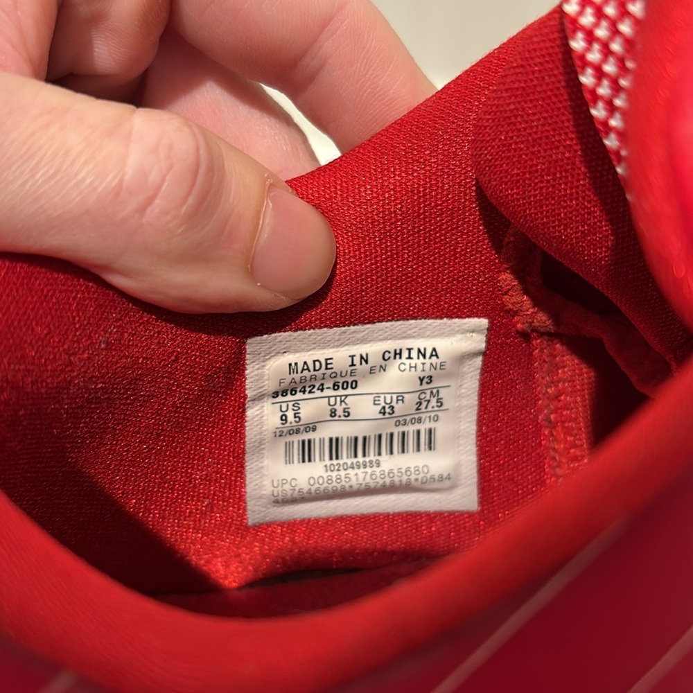 Nike Hyperdunks - image 5